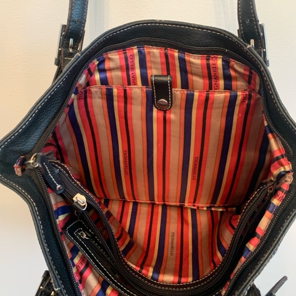 Tignanello Black Leather Shoulder Bag - Picture 2 of 5